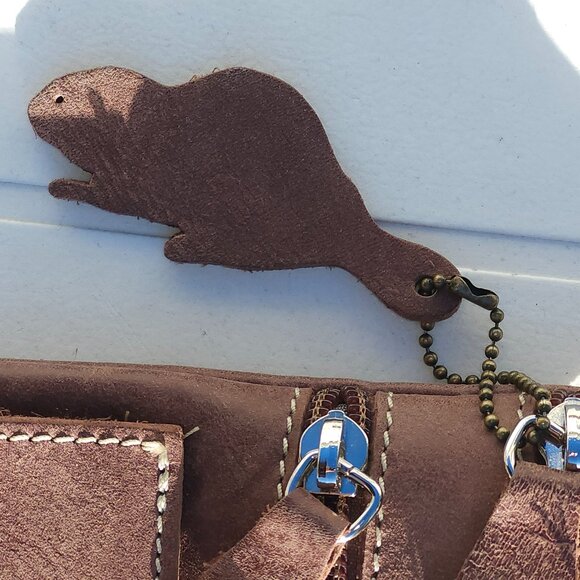 GENUINE Roots Leather Crossbody Purse Urban Pouch - Picture 3 of 4